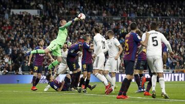 02/03/19 PARTIDO PRIMERA DIVISION 
 REAL MADRID - BARCELONA
 PARADA TER STEGEN 