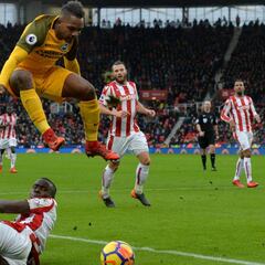 Izquierdo OK y podría estar ante el Tottenham de Davinson