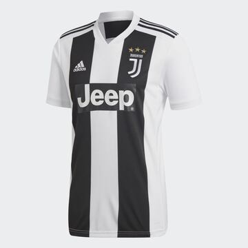 Los hinchas de Juventus pidieron modificar la aplicación del logo patrocinador en la parte frontal de la camiseta.