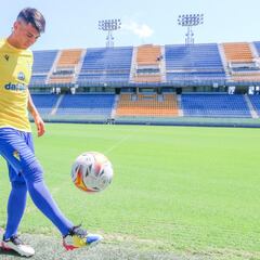 Arzamendia, presentado: “Venir al Cádiz es un salto muy grande”