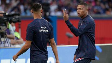 Mbappé duda, el Madrid aprieta y... ¡la afición del PSG pita al 7!