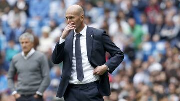 Zidane durante el Real Madrid-Real Betis de LaLiga Santander.