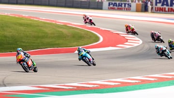 Austin (United States), 15/04/2023.- Brazilian rider Diogo Moreira of MT Helmets ñ MSI Team leads after a few laps during the qualifying round of the Moto3 category for the Motorcycling Grand Prix of The Americas at the Circuit of The Americas in Austin, Texas, USA, 15 April 2023 (Motociclismo, Ciclismo, Brasil, Estados Unidos) EFE/EPA/ADAM DAVIS
