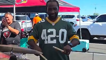 Terence Crawford se burla a Canelo con todo y música de banda