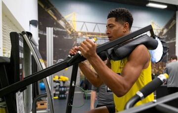 Bellingham, en una sesión de gimnasio en Dortmund.