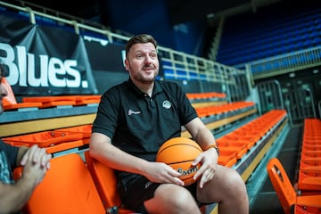 Toni Ten, entrenador del Baloncesto Fuenlabrada, durante la entrevista con AS.