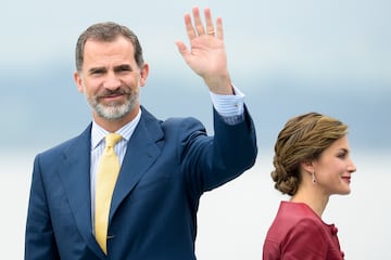 Los Reyes de España asisten al Centro Inaugurado Botín el 23 de junio de 2017 en Santander.