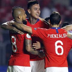 Erick Pulgar se gana el respeto de los referentes de la Roja