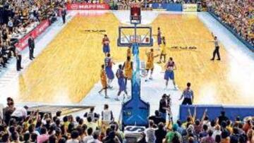 <b>LA AFICIÓN CANARIA VIBRÓ. </b>El Centro Insular de Deportes (CID) fue clave en otra gesta del Gran Canaria. El Barça se ahogó en la Isla.