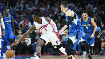 Reggie Jackson, ante Zach LaVine y Ricky Rubio.