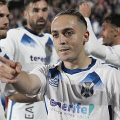 El Tenerife se acerca a nueve puntos de la salvación