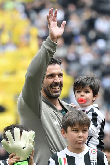 ¡Se vale llorar! Así despidió la Juventus a Gianluigi Buffon