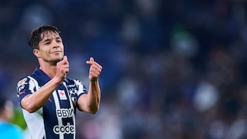 Oliver Torres of Monterrey during the Play-In round match between Monterrey and Pumas UNAM as part of the Liga BBVA MX, Torneo Clausura 2025 at BBVA Bancomer Stadium on May 04, 2025 in Monterrey, Nuevo Leon, Mexico.