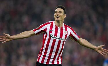 Lopetegui, Aduriz and a three man defence