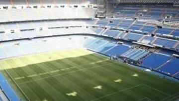 <strong>ESTRENO.</strong> El Bernabéu estrenará nuevo césped en el partido que enfrentará al Real Madrid con el Villarreal.