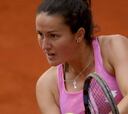 Sevastova frena a Arruabarrena y Vandeweghe a Carla Suárez