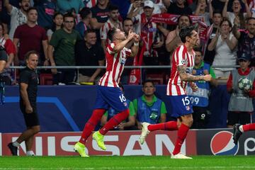 El bello gol de Héctor Herrera, en imágenes