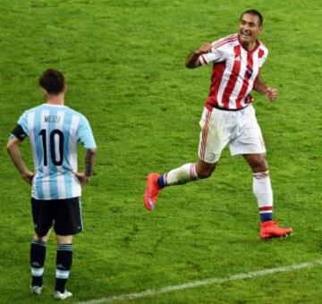 Argentina pasó en el primer lugar del Grupo B. Empató ante Paraguay y venció a Uruguay y a Jamaica.