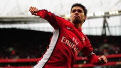 Ex delantero de Arsenal será rival de la UC en la Libertadores