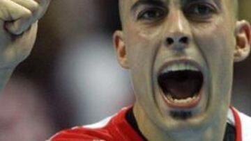 <b>TRÁMITE.</b> España se dio un primer paseo en la Copa Presidente, el torneo de "consolación" para decidir los puestos 13 al 24 del Mundial de balonmano, después de derrotar al equipo más flojo del torneo, la selección de Australia, por 42-10.