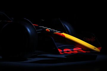 Presentación del RB18, el nuevo monoplaza de Red Bull Racing que pilotará Sergio Pérez y Max Verstappen.