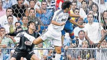 <b>SUMA Y SIGUE. </b>Raúl marcó ante el Atlético en la primera jornada de Liga.