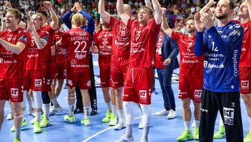 El Aalborg celebra su victoria en las semifinales de Colonia.