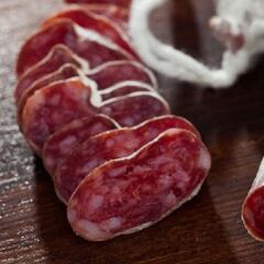 Alertan de la presencia de salmonela en varios lotes de fuet de Caula Aliments