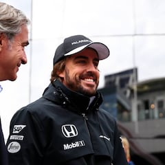Fernando Alonso: ¡Me duelen las manos de aplaudir a la leyenda..."