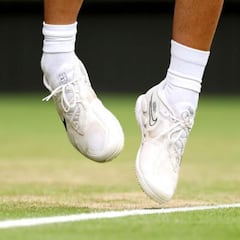 Carlos Alcaraz se convierte en el quinto caballero de Wimbledon