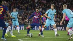 "Messi just left, some didn't shake hands" - Slavia keeper blasts "sad" Barça behaviour