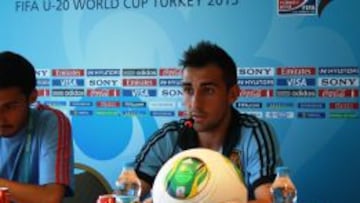 Alcácer: "Si tengo la oportunidad de jugar, daré el máximo"