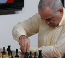 Kasparov sufre su primera derrota tras anunciar su regreso