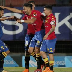 Unión goleó a San Luis con la magia de Figueroa y Aránguiz