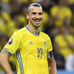 Seleccionados suecos piden que Zlatan se decida y sea claro