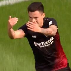 Aránguiz deleitó con este notable gol ante Friburgo