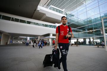 Rostros llenos de sonrisas. Así se veía la Selección al llegar al aeropuerto de Seul para el amistoso ante Corea del Sur este martes. Selfies y autógrafos.