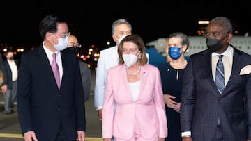 Does Pelosi's trip challenge the 'One China' policy?