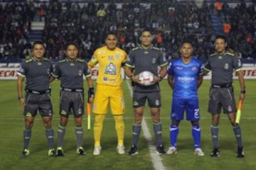 El mediocampista colombiano de 38 años ahora juega en Celaya. Durante sus mejores momentos defendió la playera de la Selección cafetera y la de Cruz Azul. 