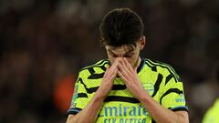 Declan Rice, jugador del Arsenal, se lamenta durante el partido de Carabao Cup ante el West Ham.