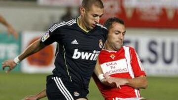 <b>AUSENTE.</b> Benzema apenas aportó al ataque del Real Madrid.