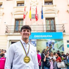 Rubén Sánchez, recibido en Alcalá de Henares