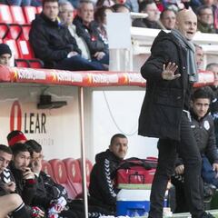 Nano Rivas ha resucitado al Nàstic: no pierde con él