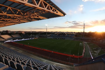 Es un estadio multiusos ubicado en Empoli, Italia. Tiene una capacidad para 16.800 espectadores. Es usado principalmente para los partidos del Empoli FC.