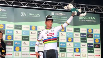 Van der Poel, primer líder del Tour de Luxemburgo 2024.