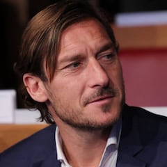 Totti: "Los galácticos me llaman 'loco' por rechazar al Madrid"