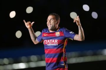 Dani Alves.