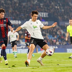 “No me escondo, tengo que ser un poco más solido en defensa”