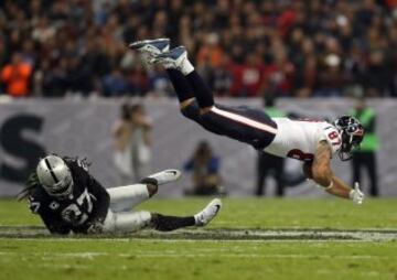 La crónica en imágenes del Texans-Raiders en el Azteca