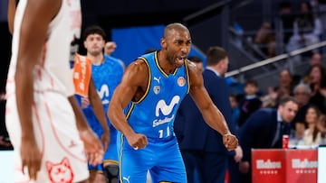 Jayson Granger celebra una acción del Movistar Estudiantes ante el Ourense.